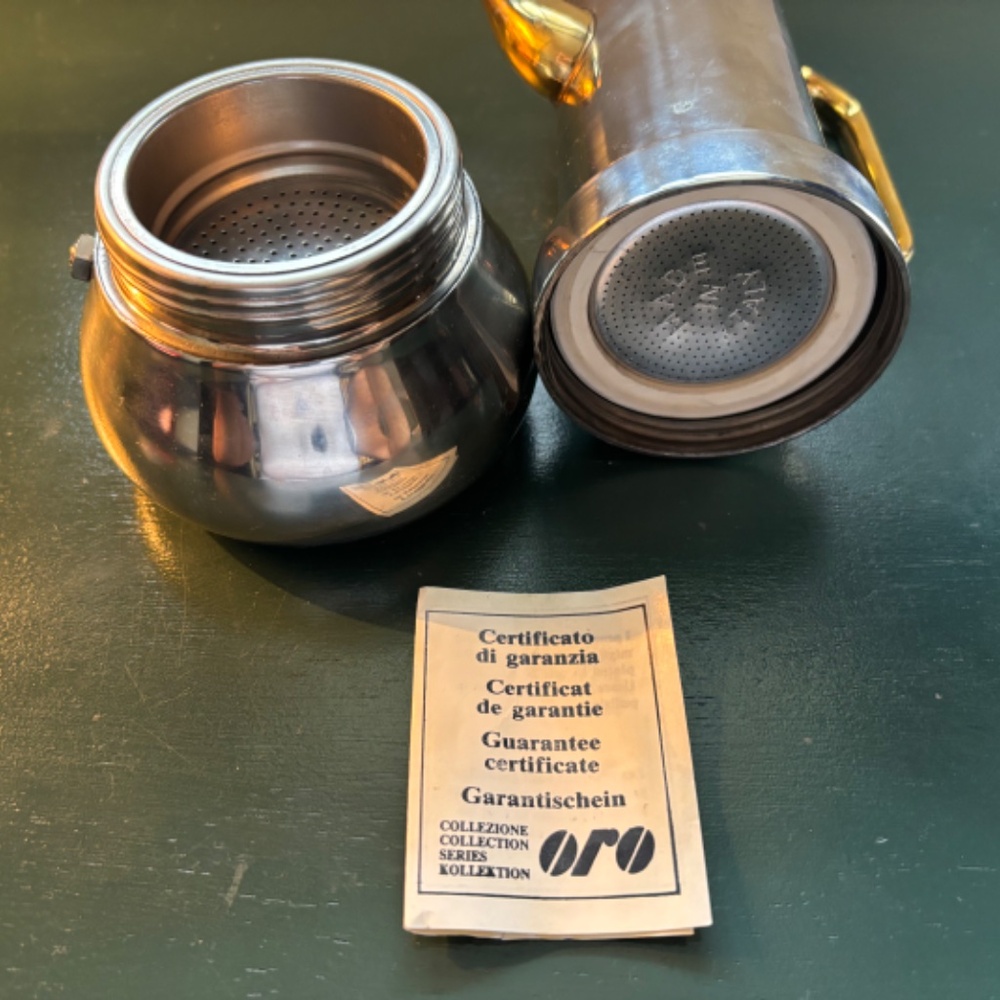 24 Karat gold plated 18/10 Stainless Steel Espresso Maker (Made in Italy) - Picture 7 of 15
